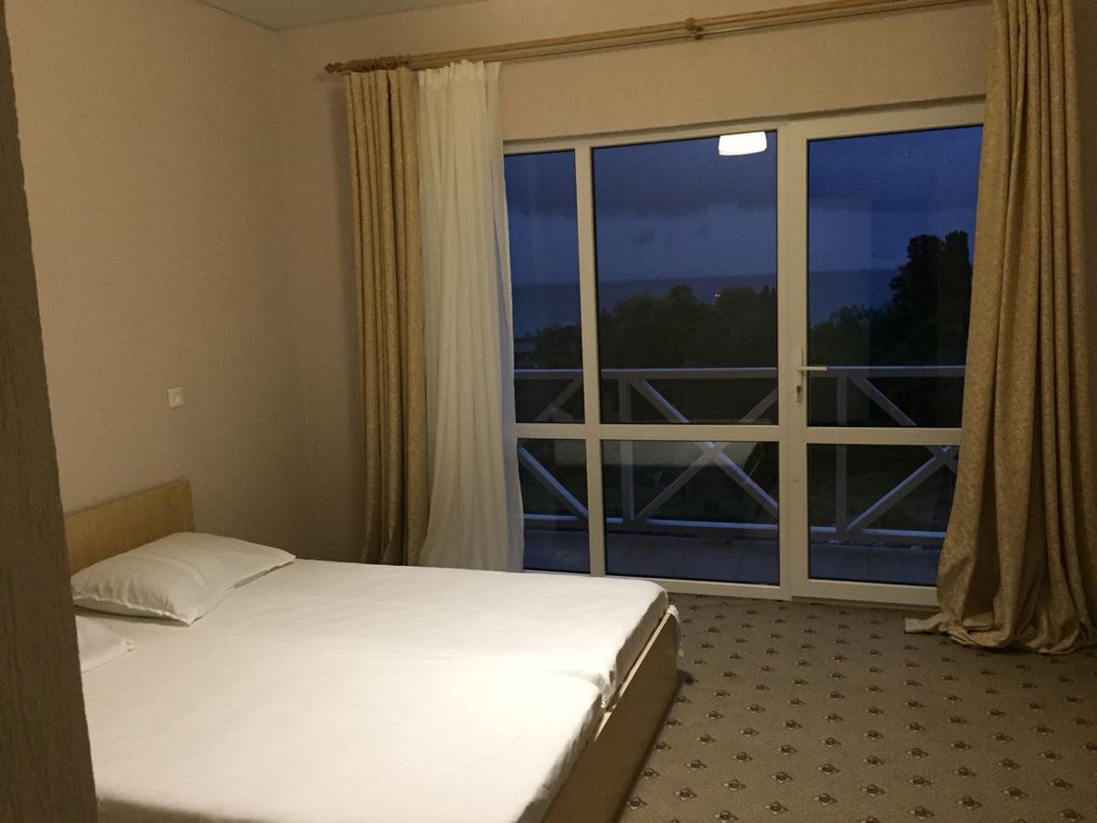 Palm Hotel New Athos Екстер'єр фото