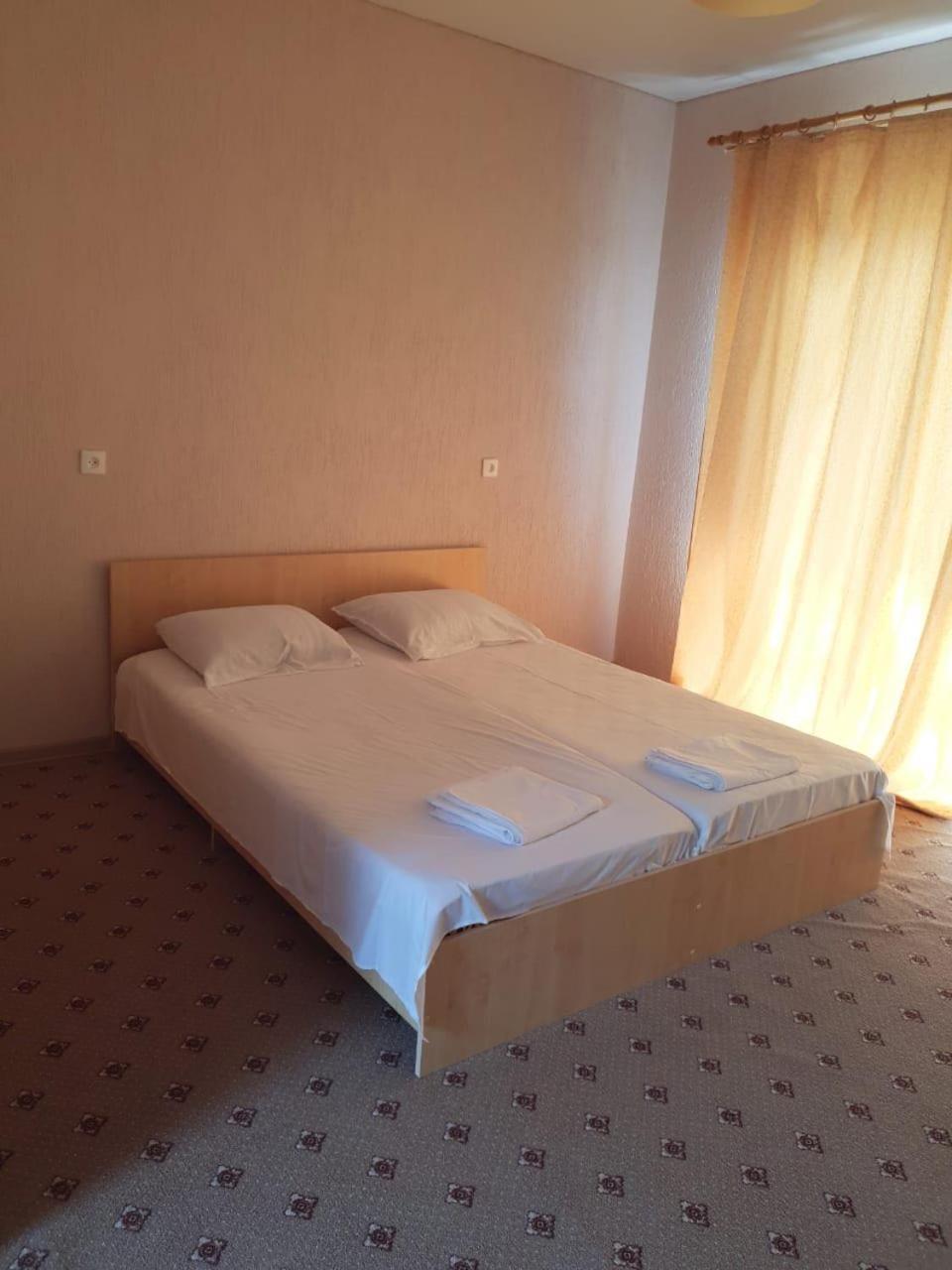 Palm Hotel New Athos Екстер'єр фото